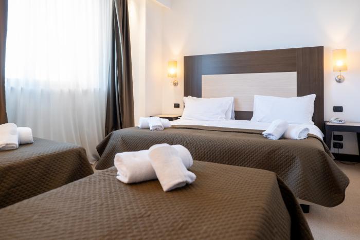 Nsm Palace Hotel Lucera Oda fotoğraf